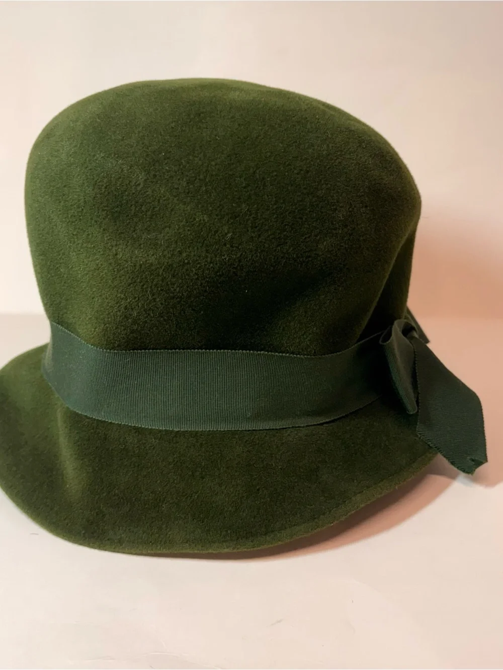 Vintage Marced Modes 1960 Women’s Green Felt Cloche Hat
